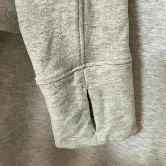 Lululemon Stress Less Pullover Size 4 -Heathered Core Ultra Light Gray - Picture 8 of 8